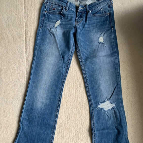 Hollisrer Distressed Straight Jeans size 26 - Picture 3 of 5